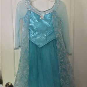 Disney Resort Frozen Elsa dress and Tiara md 7/8